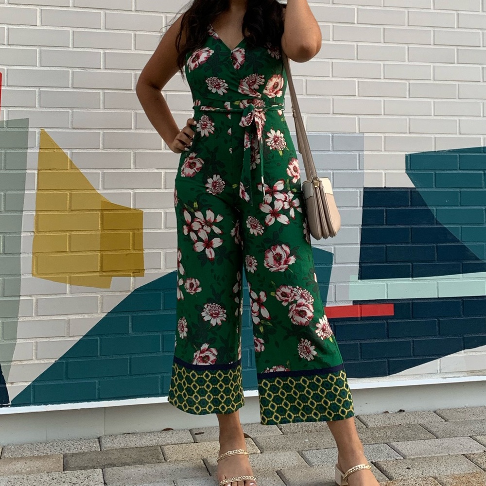Pretty jumpsuit 🌸